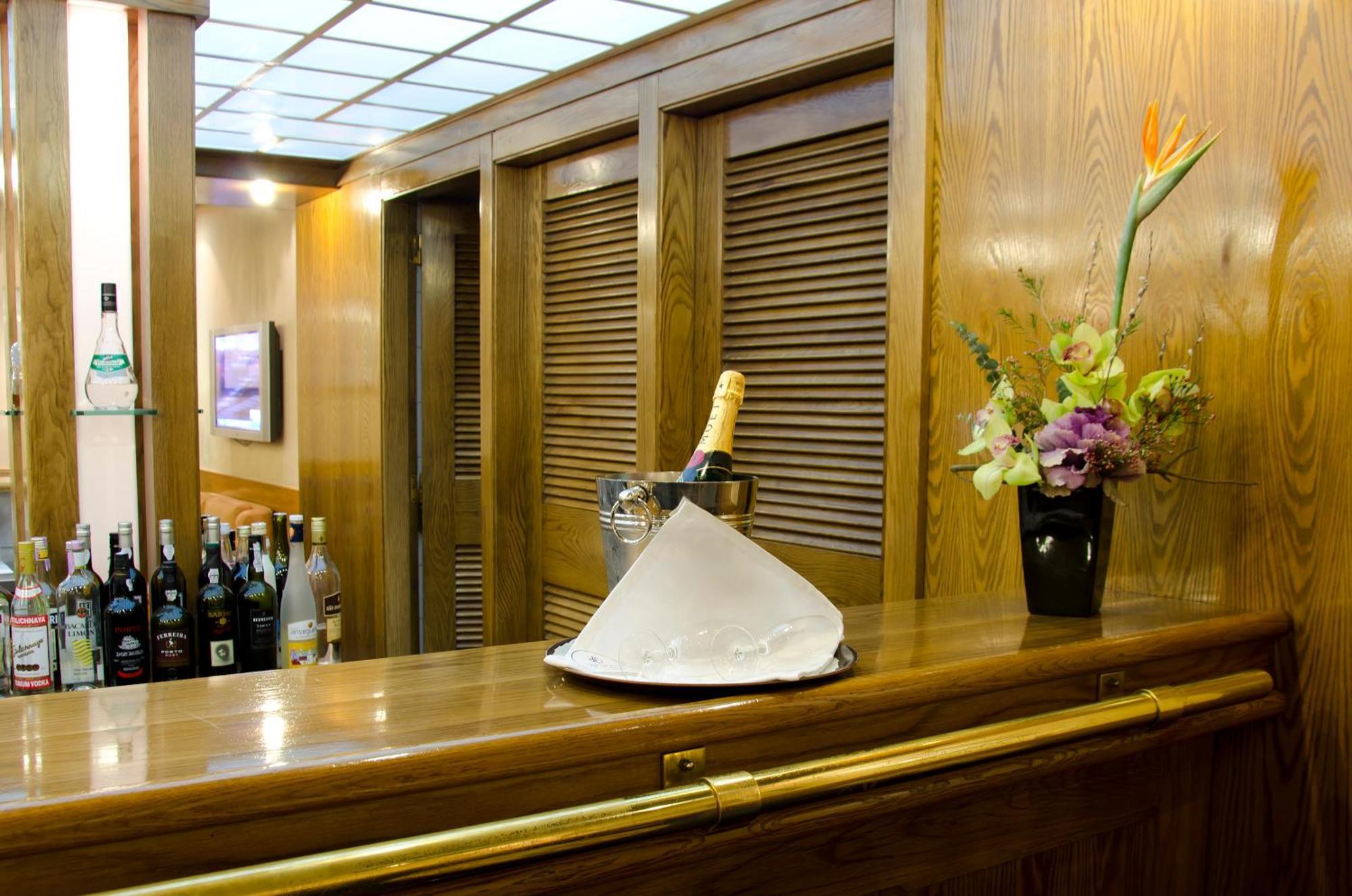 VIP Inn Berna Hotel Lissabon Exterior foto